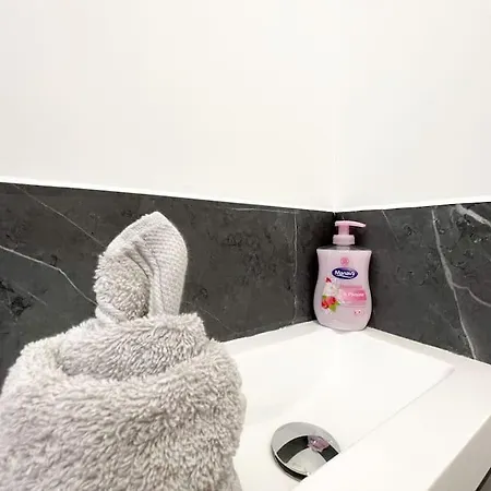 Semesterbostad L'eucalyptus Classe 3 Etoiles *